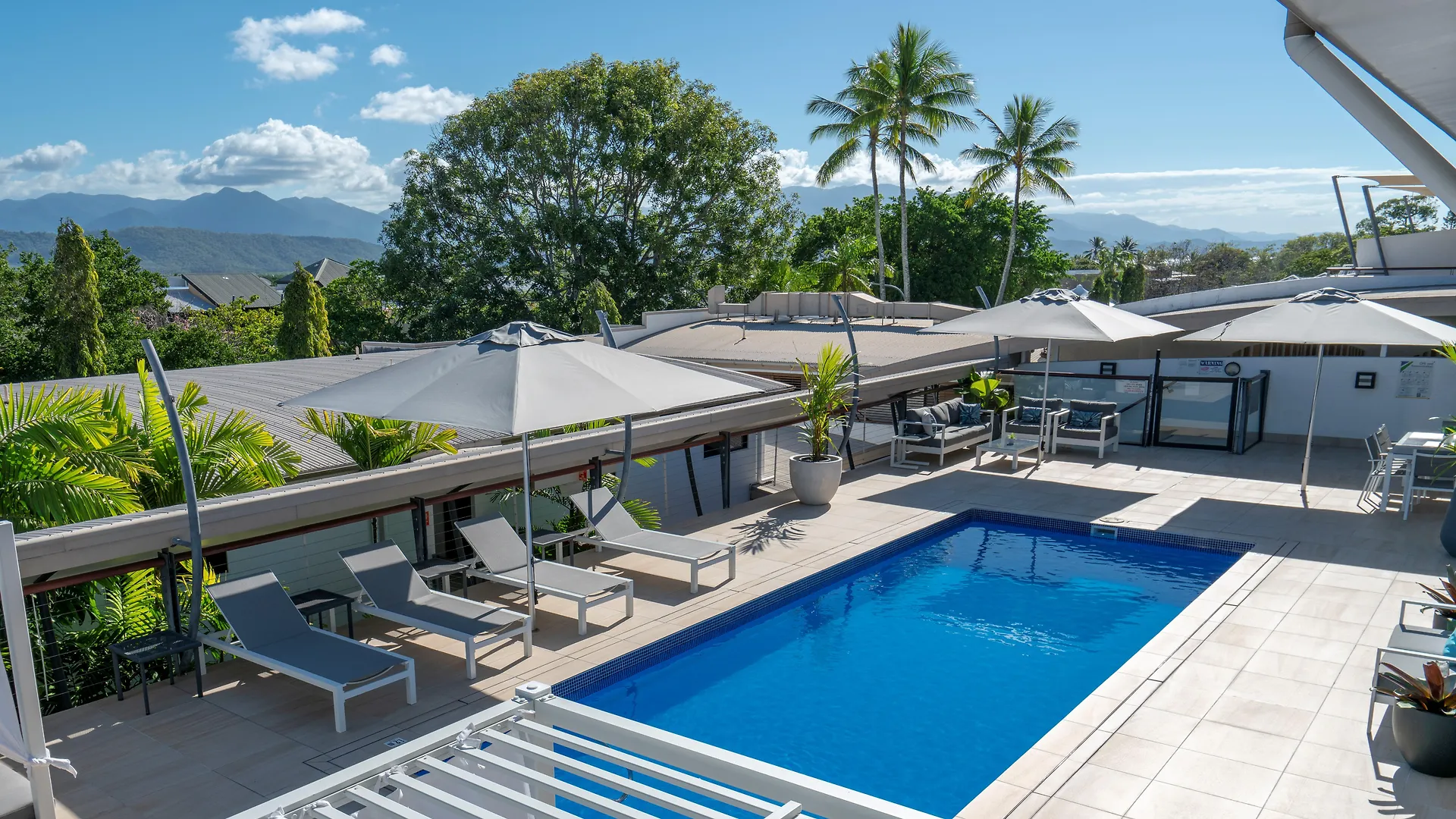 Saltwater Luxury apartamentos Port Douglas Apartahotel